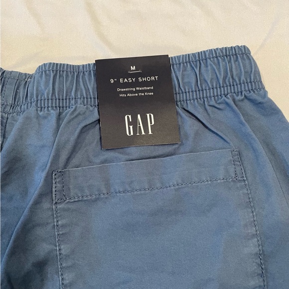 NWT GAP 9” Easy Short Medium - Picture 3 of 4